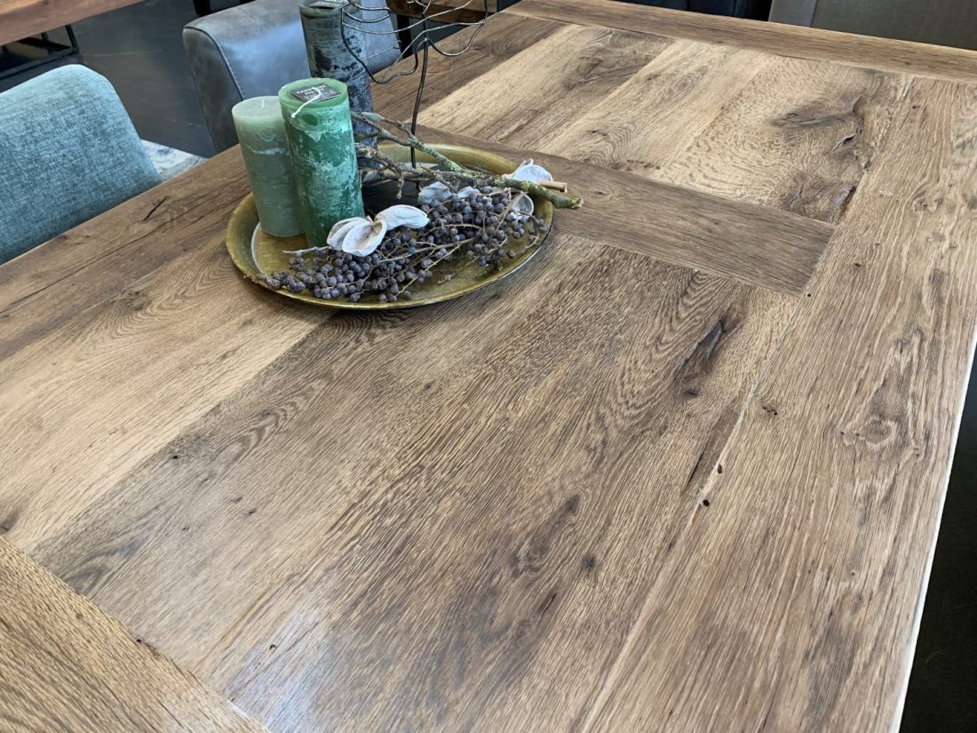 Exclusieve Antiek Eiken Tafel