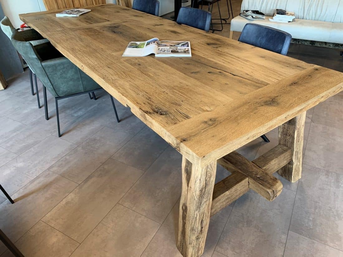 Exclusieve Oud Eiken Kloostertafel