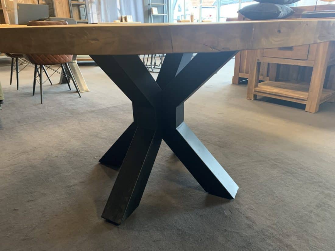 Robuuste Ronde Teakhouten Tafel