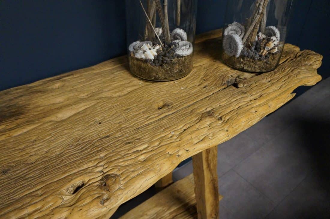 Geleefde Oud Eiken Sidetable