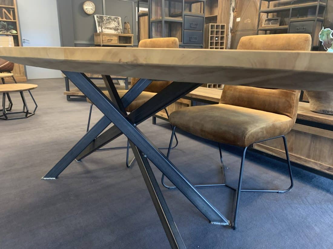 Ovale Design Tafel Teakhout