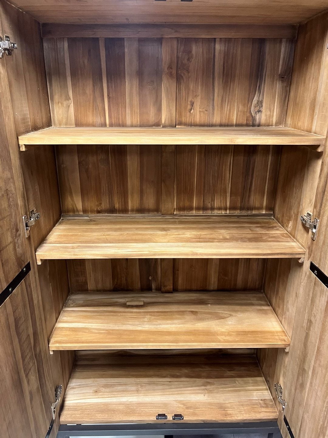 Massieve Teakhouten Kast Honey
