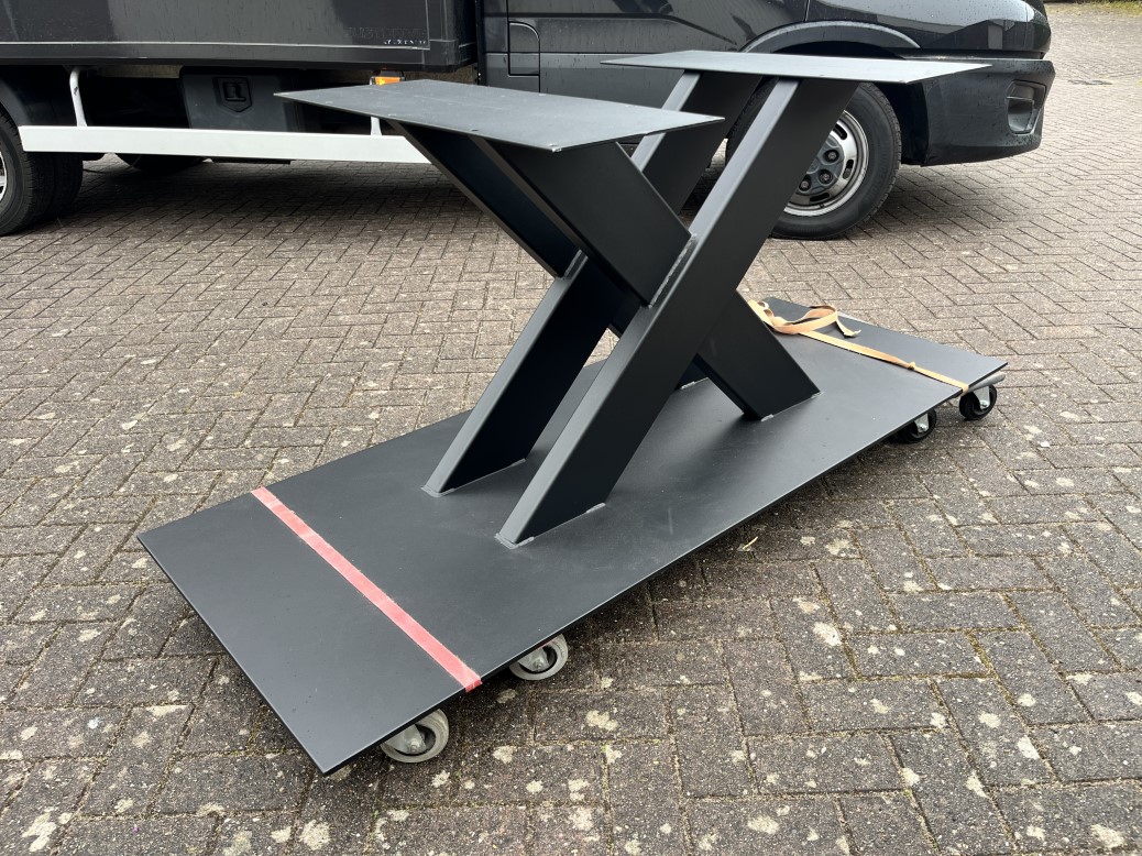 tafel onderstel staal